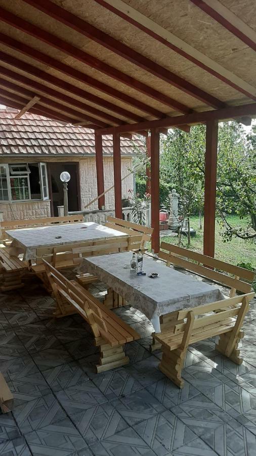Aleksandar Vila Br Vrdnik Exterior photo