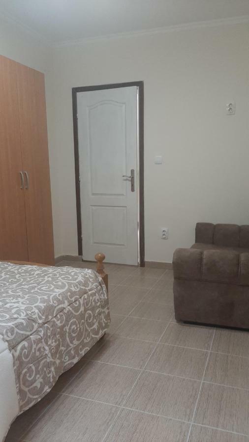 Aleksandar Vila Br Vrdnik Room photo